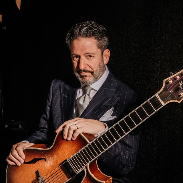 John Pizzarelli artist profile image