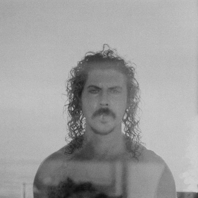 Keli Holiday artist profile image