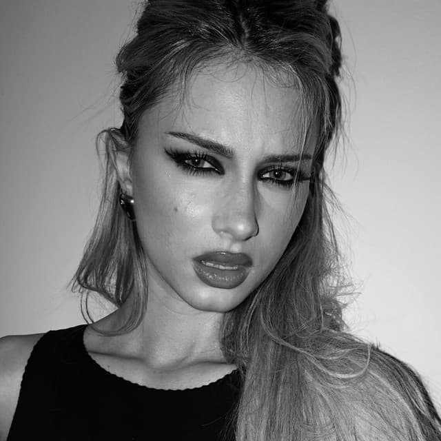 Mulaa Joans artist profile