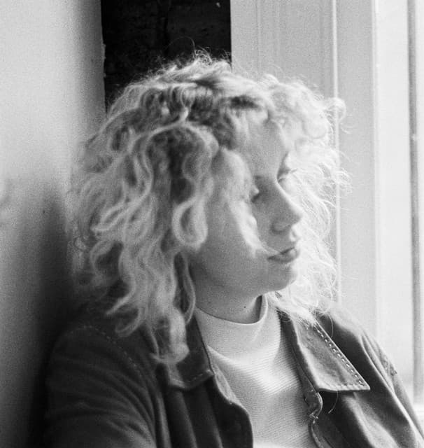 Lizzie Reid artist profile image