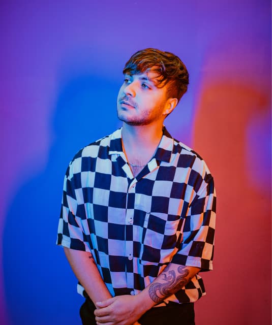 sumthin sumthin artist profile image