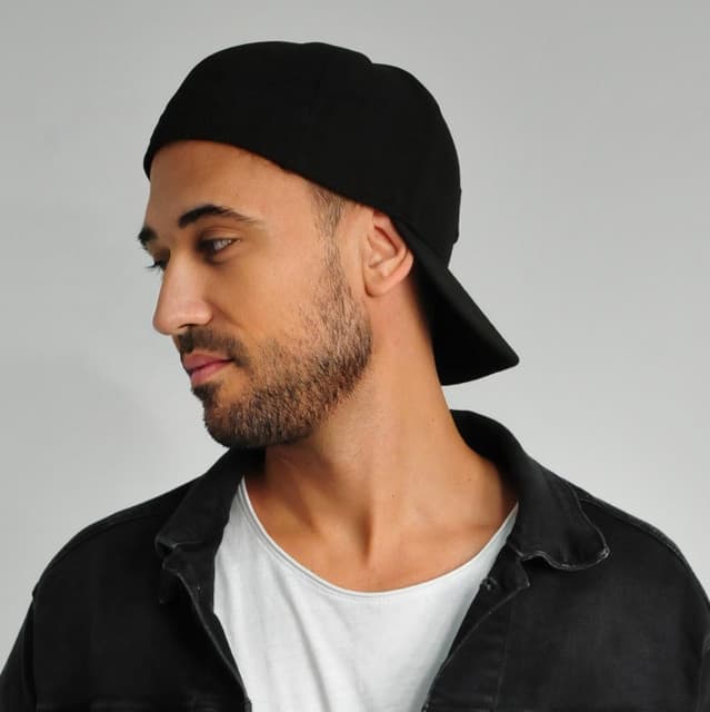 Alex Guesta artist profile image