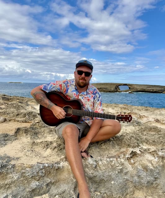 Kyle Ahern artist profile image