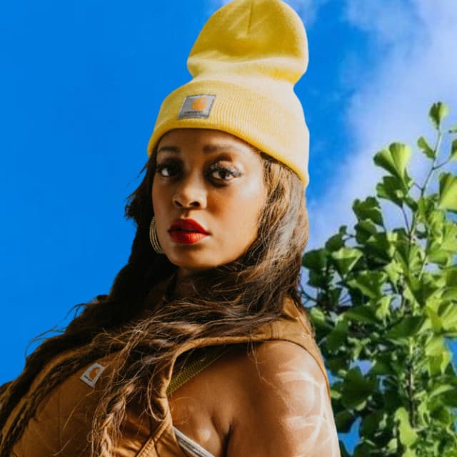 Toni Jones artist profile image