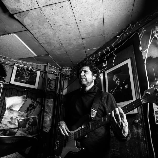 Orlando Le Fleming artist profile image