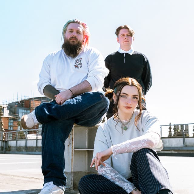 Sixth Wonder artist profile image