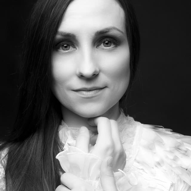 Julie Fowlis artist profile image