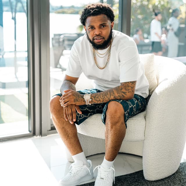 Toure artist profile