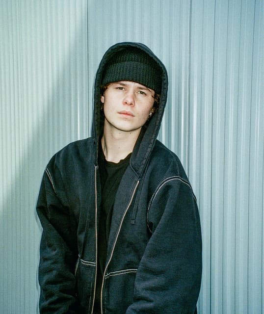 Sam Silver artist profile image