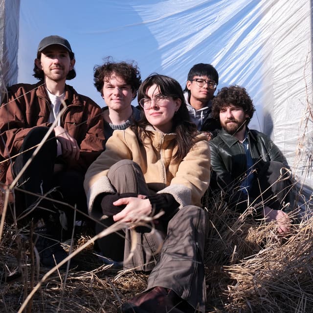 Living Hour's artist profile image