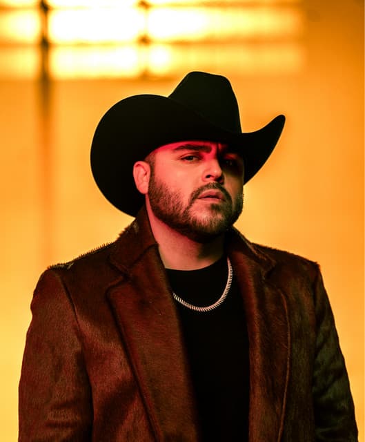 Gerardo Ortiz's artist profile image