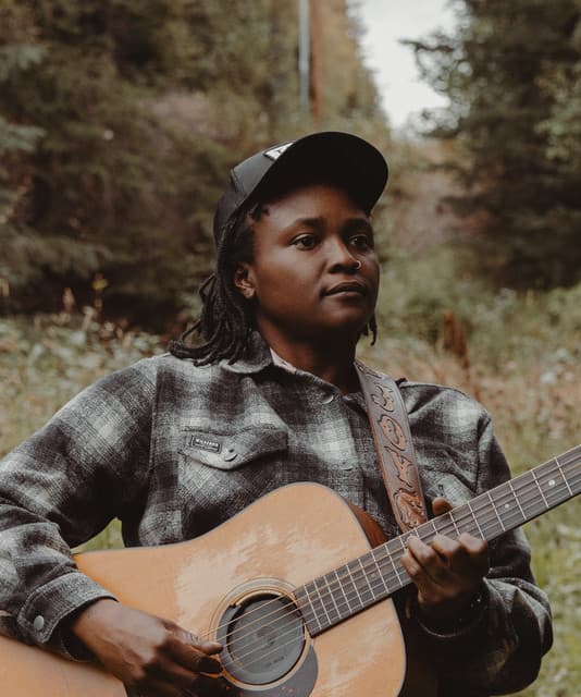 Joy Oladokun's artist profile image