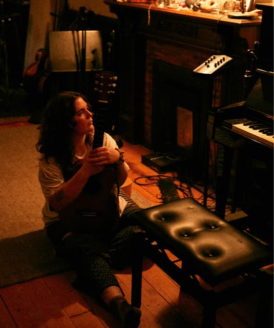 Olivia Barton's artist profile image