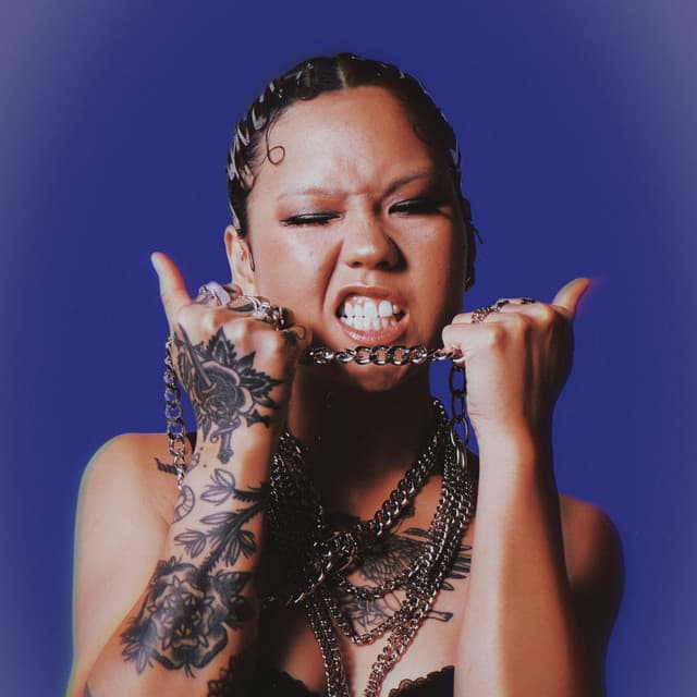 Chloe Tang artist profile image