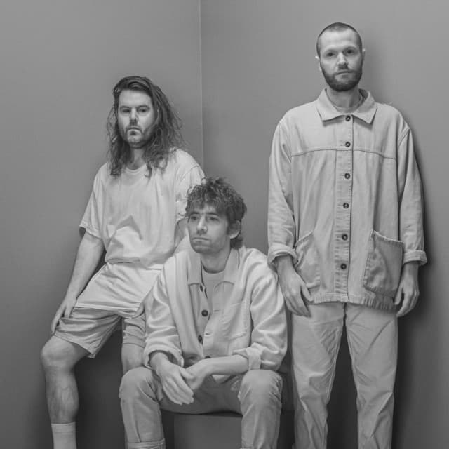 SUUNS artist profile image