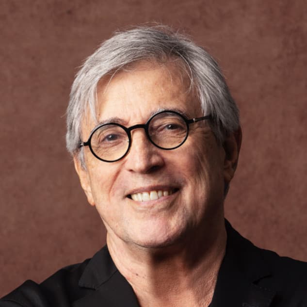 Ivan Lins profile