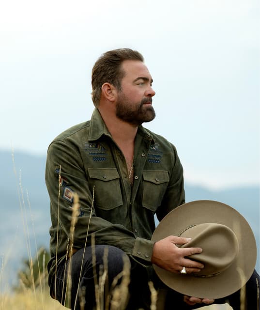 Lee Brice artist profile image