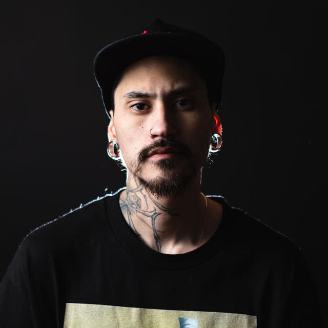 YAKZ artist profile image