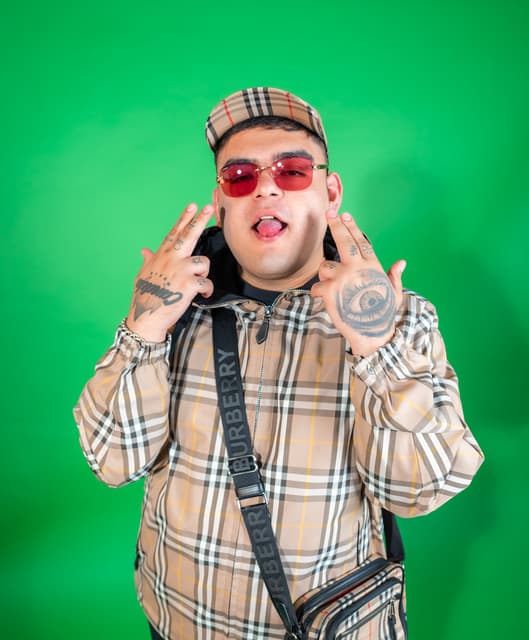 Uzielito Mix artist profile image