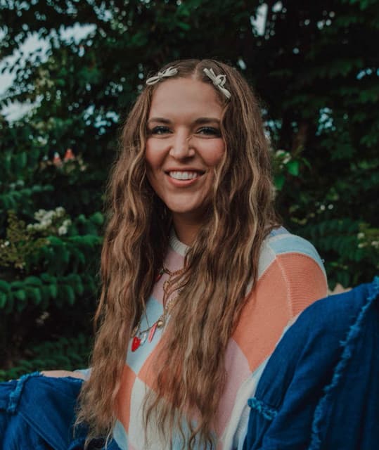 Rachael Nemiroff artist profile image