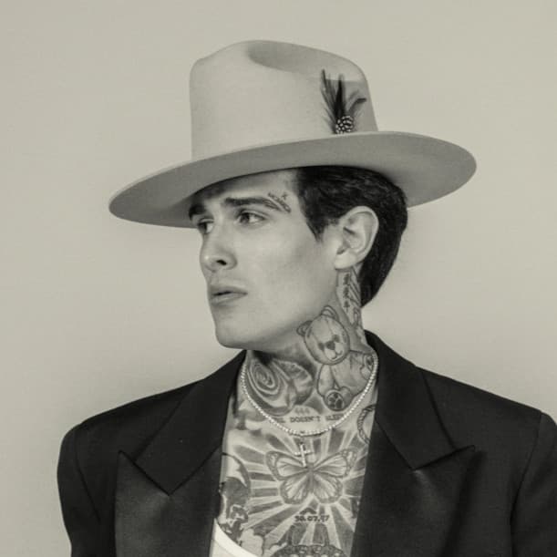 Adriel Favela's artist profile image