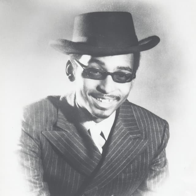 Renaldo Domino artist profile image