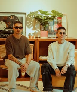 Miguelle & Tons's artist profile image