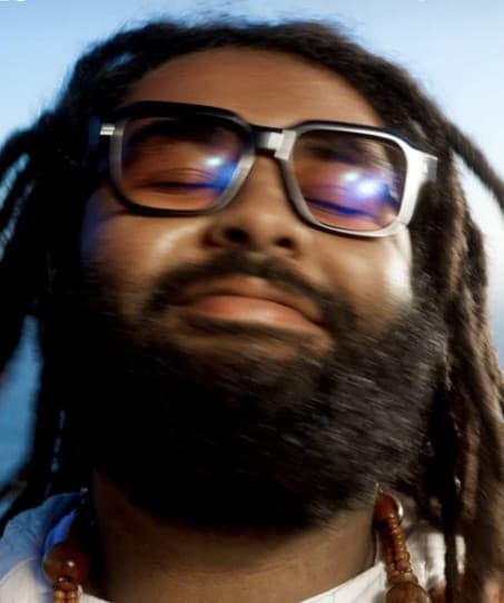 Elmiene artist profile