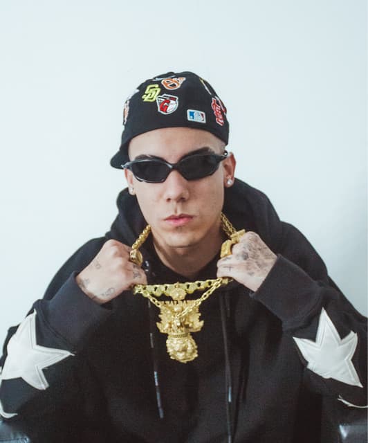 LeoZera artist profile image