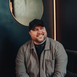Micah Tyler's artist profile image