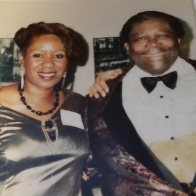 Shirley King artist profile image