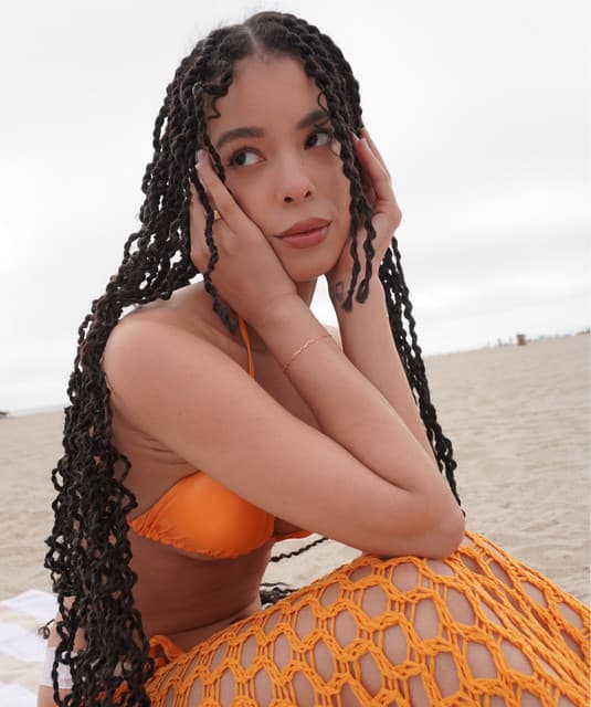 Esty's artist profile image