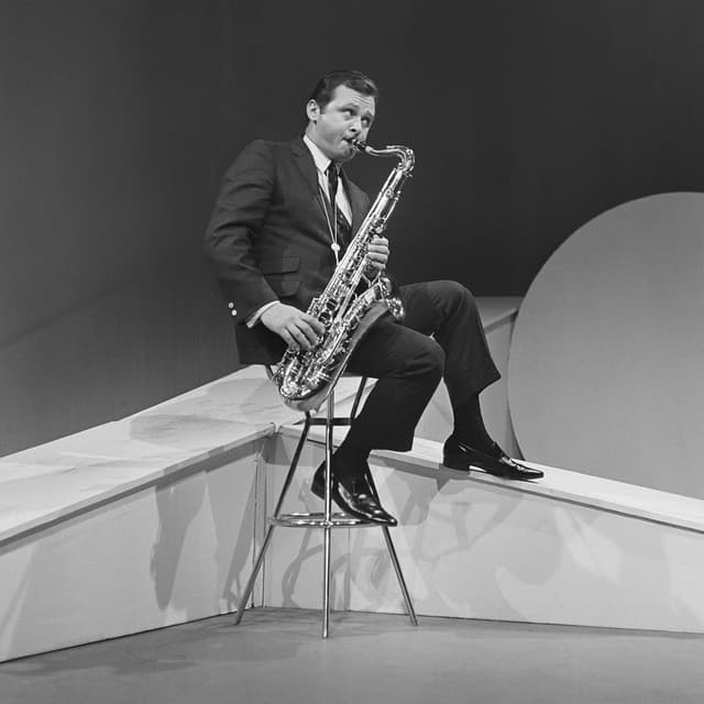 Stan Getz artist profile image
