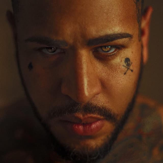 Tommy Vext's artist profile image