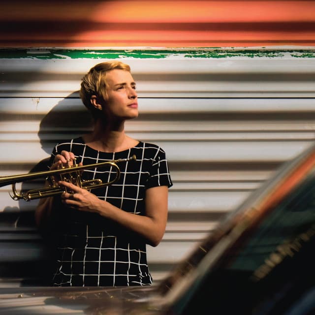 Maite Hontelé artist profile image