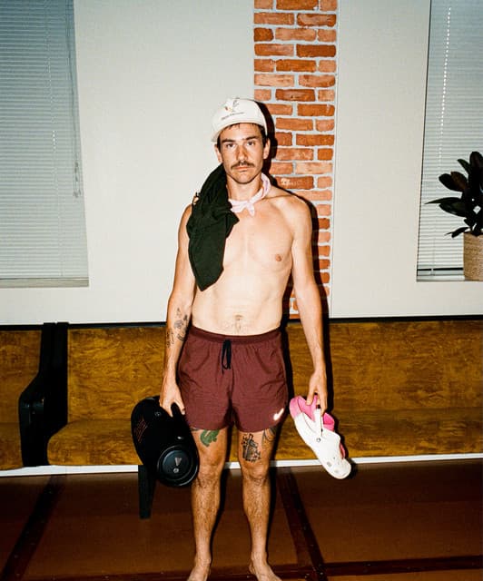 Medium Build artist profile image