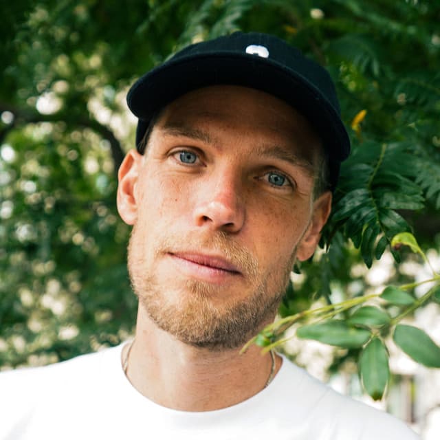 Fliptrix artist profile image