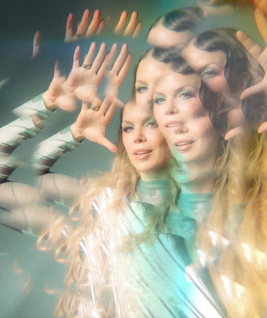 Kristin Diable artist profile