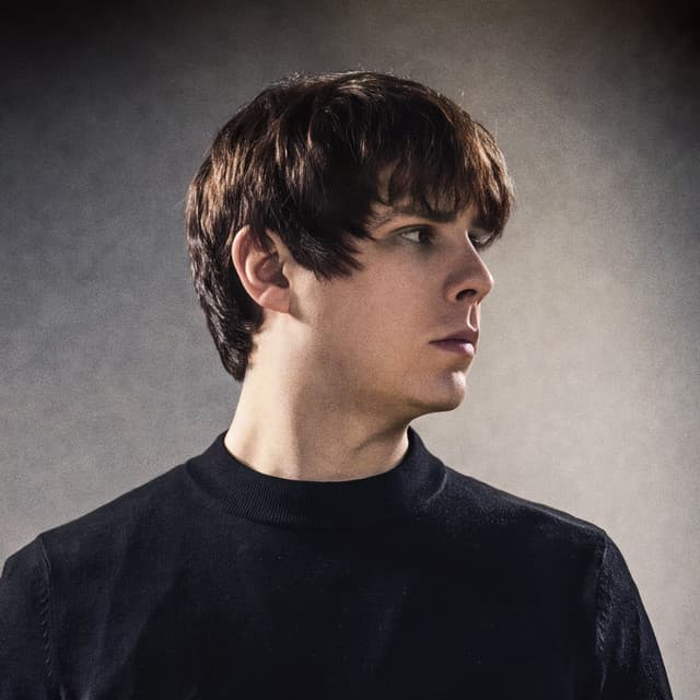 Jake Bugg artist profile image