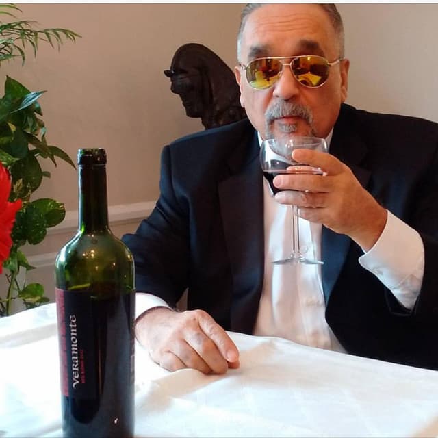 Willie Colón's artist profile image