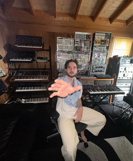 Lord Esperanza artist profile image