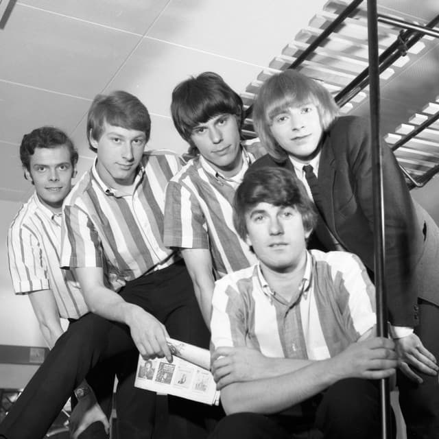 The Yardbirds artist profile image
