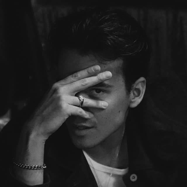 Jonny West artist profile image