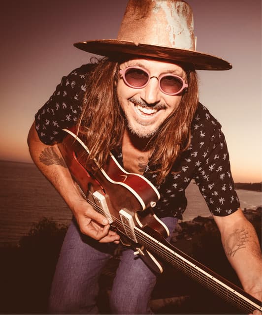 Cisco Adler's artist profile image
