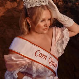 Hailey Whitters's artist profile image