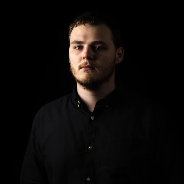 Lee Walker profile