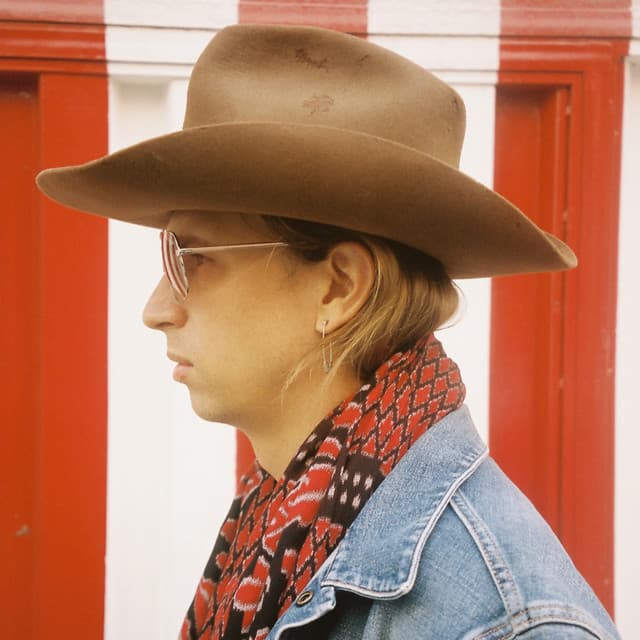 Mr. Tophat artist profile image