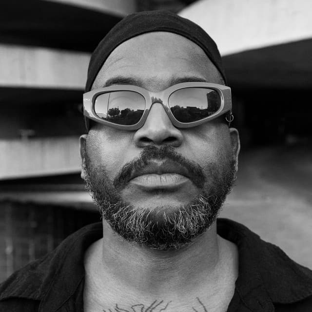 E L U C I D artist profile image