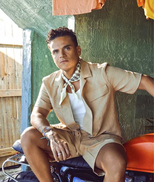 Silvestre Dangond artist profile