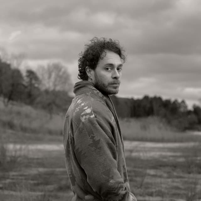 Amos Lee's artist profile image
